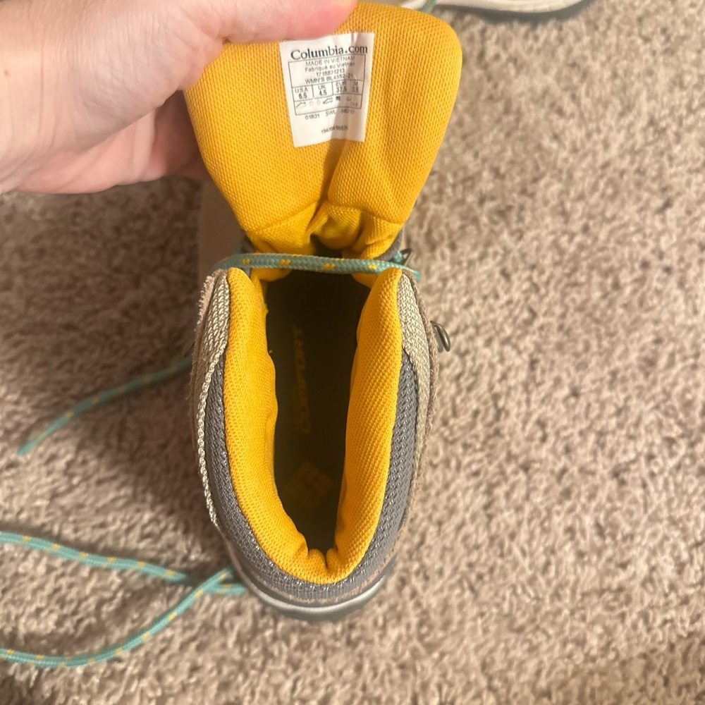 Womens Tan and Yellow Hiking Boots - Picture 3 of 4